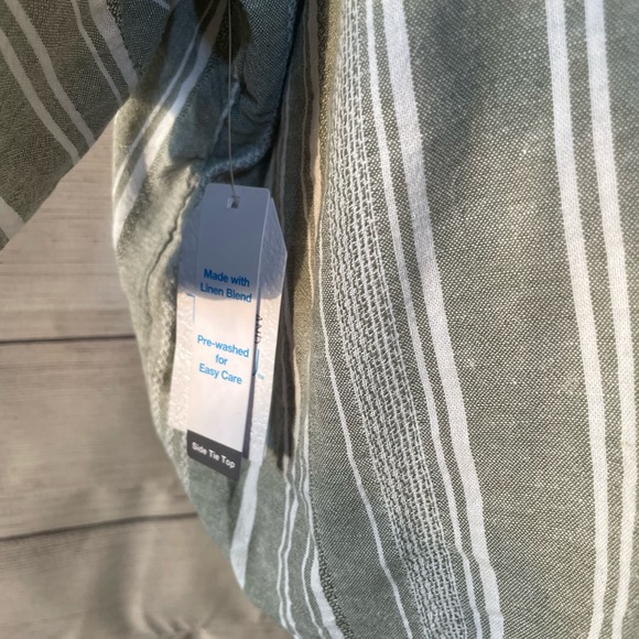 NWT Linen Blend Light Olive White Stripe Baggy Boho Front Tie Top - Picture 9 of 9